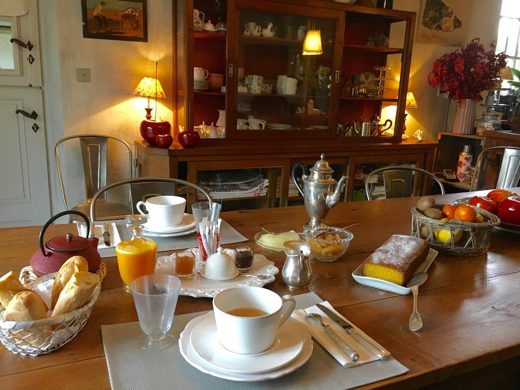 Les Volets Bleus Bed and Breakfast Arcangues Eksteriør billede