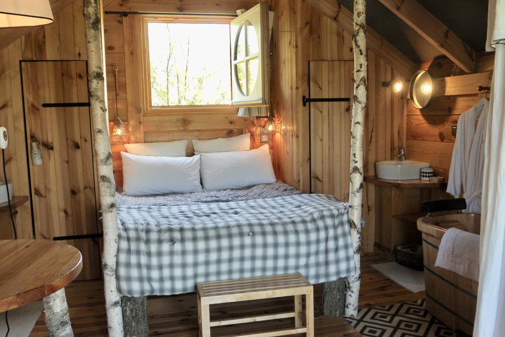 Les Volets Bleus Bed and Breakfast Arcangues Eksteriør billede