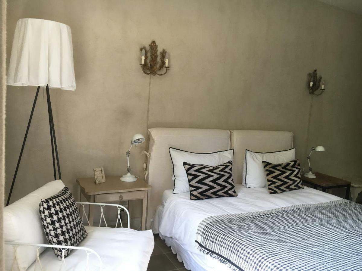 Les Volets Bleus Bed and Breakfast Arcangues Eksteriør billede